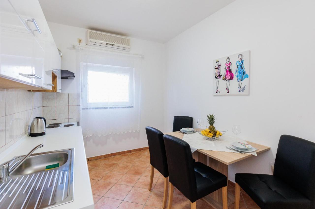 Apartman Toni Задар Екстериор снимка