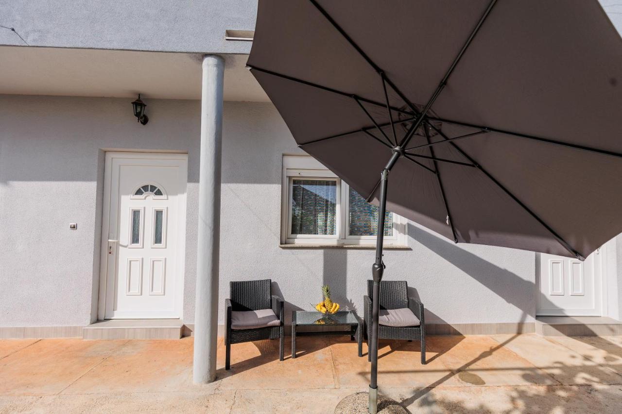 Apartman Toni Задар Екстериор снимка